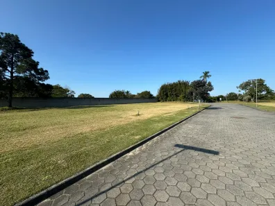 Lote/Terreno à venda, 800m² no Campo Duna, Imbituba