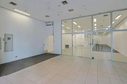 Ponto Comercial para alugar, 325m² no Santa Efigênia, Belo Horizonte