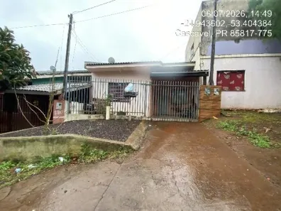 Casa com 2 Quartos à venda, 72m² no Cataratas, Cascavel