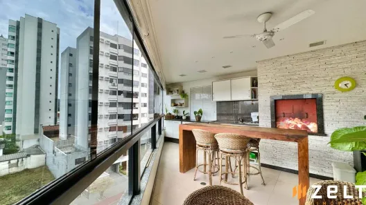 Apartamento com 4 Quartos à venda, 234m² no Ponta Aguda, Blumenau