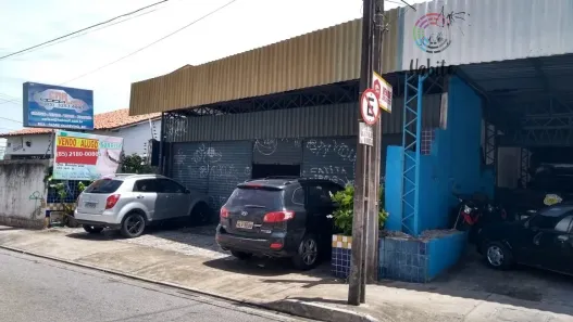 Ponto Comercial à venda, 704m² no Centro, Fortaleza