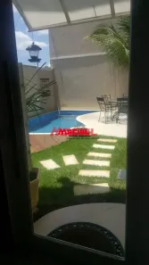 Casa com 4 Quartos à venda, 444m² no Loteamento Villa Branca, Jacareí