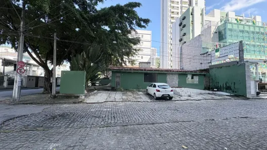 Casa com 6 Quartos para alugar, 232m² no Boa Viagem, Recife