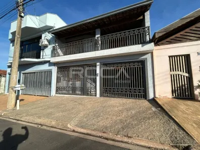 Sobrado com 4 Quartos à venda, 173m² no Residencial Américo Alves Margarido, São Carlos