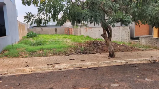 Lote/Terreno à venda, 360m² no Parque Viaduto, Bauru