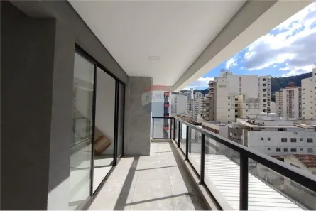 Apartamento com 3 Quartos para alugar, 108m² no São Mateus, Juiz de Fora