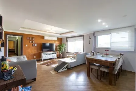 Apartamento com 3 Quartos à venda, 125m² no Medianeira, Porto Alegre