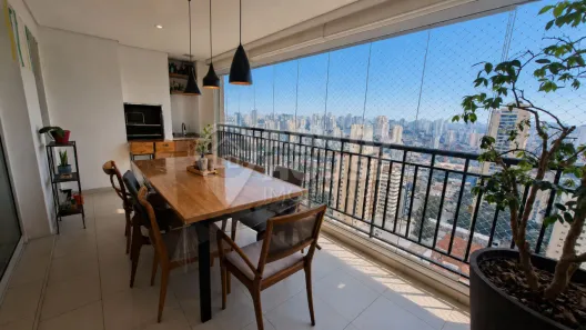 Apartamento com 3 Quartos à venda, 113m² no Vila Gumercindo, São Paulo