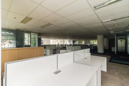 Sala Comercial para alugar, 547m² no Jardim Morumbi, São Paulo