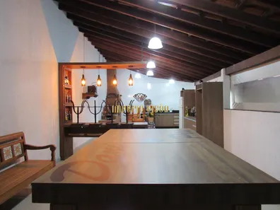 Sobrado com 2 Quartos à venda, 226m² no Sítio São José, Suzano