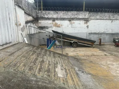 Imóvel Comercial com 4 Quartos à venda, 240m² no Cachoeirinha, Belo Horizonte