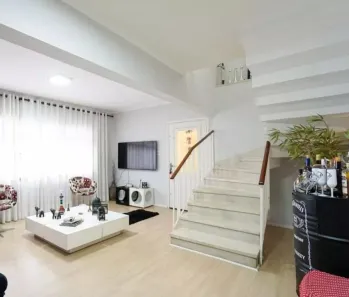 Sobrado com 4 Quartos para alugar, 230m² no Vila Prudente, São Paulo