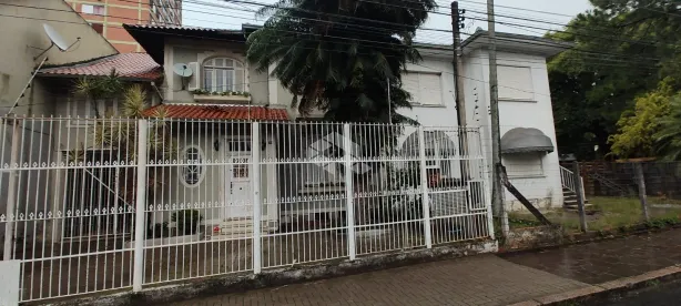 Casa com 4 Quartos à venda, 370m² no Floresta, Porto Alegre