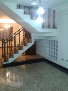 Sobrado com 3 Quartos à venda, 200m² no Parque Renato Maia, Guarulhos