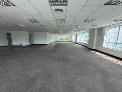 Sala Comercial para alugar, 137m² no Cidade Monções, São Paulo