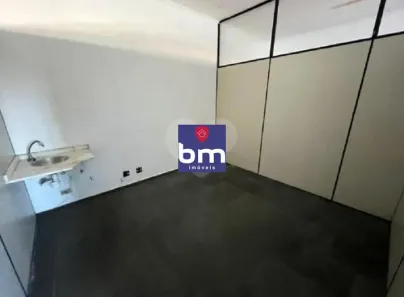 Sala Comercial para alugar, 55m² no Jardim Rosana, São Paulo