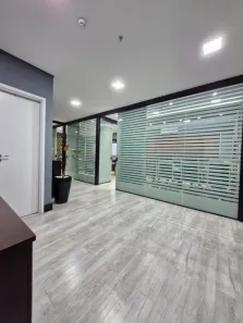 Ponto Comercial para alugar, 111m² no Vila Mogilar, Mogi das Cruzes