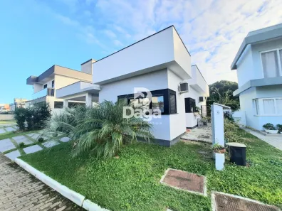 Casa com 3 Quartos à venda, 180m² no Campeche, Florianópolis