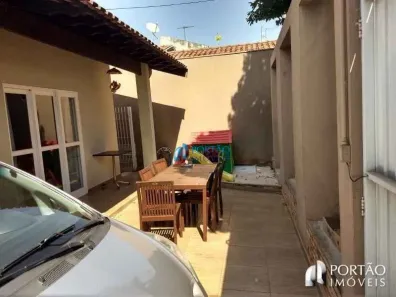 Casa com 3 Quartos à venda, 182m² no Jardim Terra Branca, Bauru