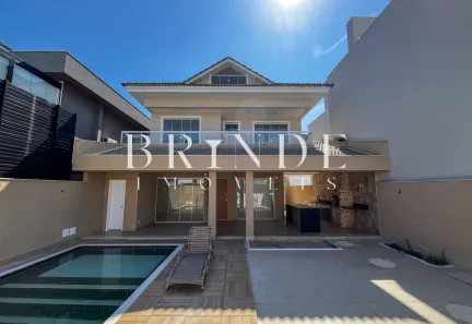 Casa de Condomínio com 4 Quartos à venda, 230m² no Recreio dos Bandeirantes, Rio de Janeiro