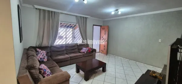 Casa com 3 Quartos à venda, 130m² no Vila Gumercindo, São Paulo