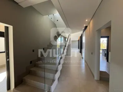 Casa de Condomínio com 3 Quartos para alugar, 400m² no Jardim Sul, Uberlândia