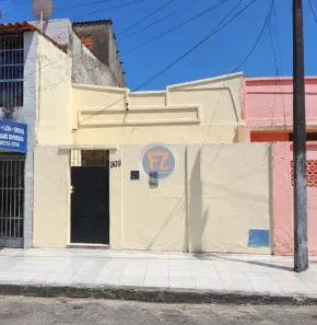 Casa com 3 Quartos para alugar, 75m² no Joaquim Távora, Fortaleza