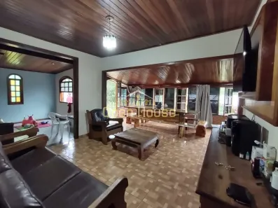 Fazenda/Sítio com 3 Quartos à venda, 230m² no , Pinheiral