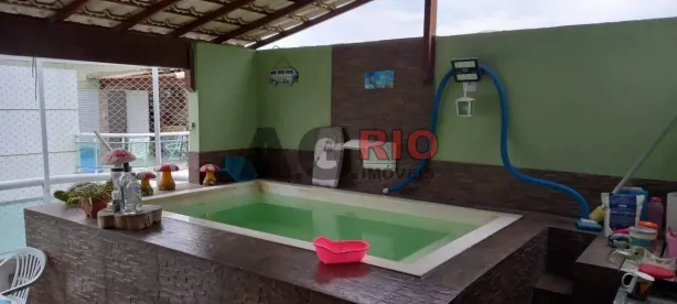 Casa com 2 Quartos à venda, 100m² no Bento Ribeiro, Rio de Janeiro