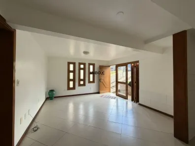 Casa com 3 Quartos para alugar, 80m² no Santa Helena, Bento Gonçalves