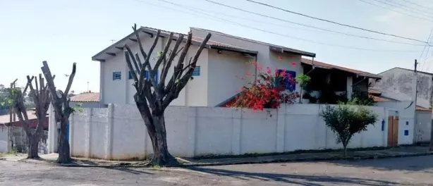 Casa com 3 Quartos à venda, 325m² no Jardim Amoreiras, Campinas