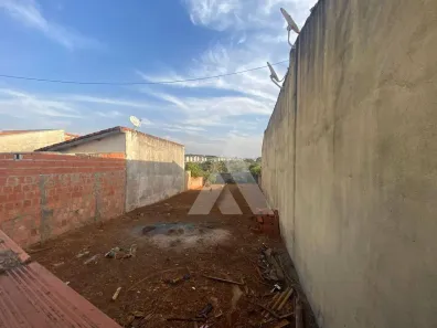 Lote/Terreno à venda, 330m² no Portal dos Pinheiros II, Itapetininga