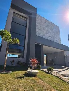 Casa de Condomínio com 4 Quartos à venda, 300m² no Jardins Porto, Senador Canedo