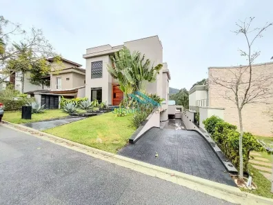 Casa de Condomínio com 4 Quartos para alugar, 620m² no Tamboré, Barueri