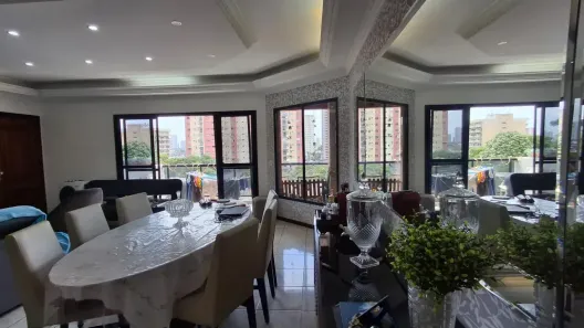 Apartamento com 4 Quartos à venda, 189m² no São Brás, Belém