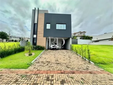 Casa de Condomínio com 3 Quartos para alugar, 179m² no Yara, Londrina