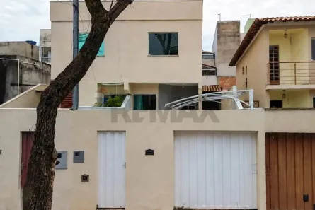 Casa com 2 Quartos à venda, 103m² no Sapucaias III, Contagem