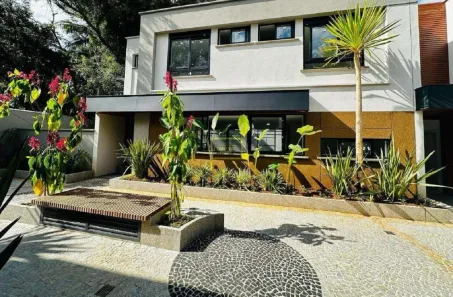 Sobrado com 4 Quartos à venda, 450m² no Santo Amaro, São Paulo