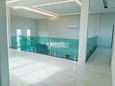 Casa de Condomínio com 5 Quartos à venda, 350m² no Jardim Sul, Uberlândia