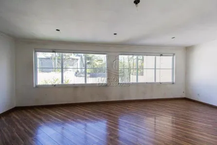 Sobrado com 4 Quartos à venda, 200m² no Vila Scarpelli, Santo André