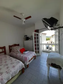 Casa de Condomínio com 2 Quartos à venda, 69m² no Loteamento Balneário Camburi, Caraguatatuba