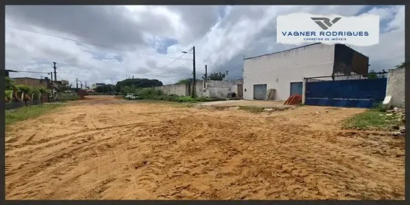 Galpão/Depósito/Armazém com 3 Quartos à venda, 110m² no Candelária, Natal