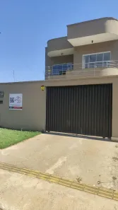 Sobrado com 3 Quartos para alugar, 159m² no Setor Jaó, Goiânia