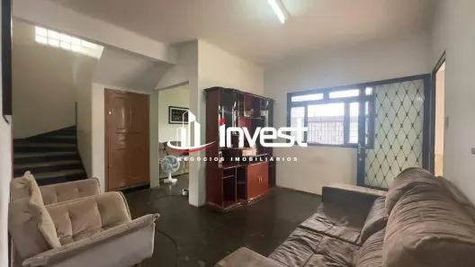 Casa com 4 Quartos à venda, 385m² no Vila Maria Helena, Uberaba