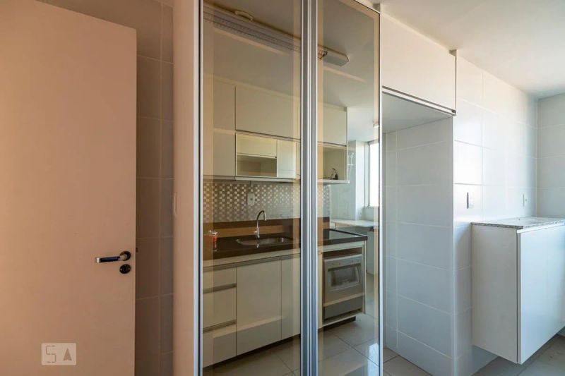 Apartamento com 3 quartos — Sagrada Família, Belo Horizonte