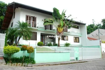 Casa com 4 Quartos à venda, 486m² no Garcia, Blumenau