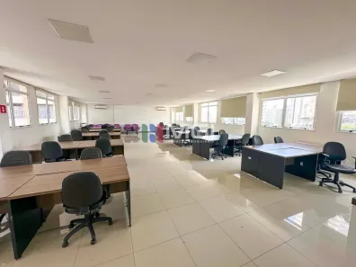 Ponto Comercial para alugar, 130m² no Setor Bueno, Goiânia