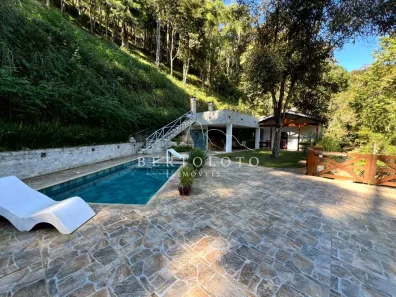 Casa de Condomínio com 3 Quartos à venda, 90m² no Corrêas, Petrópolis