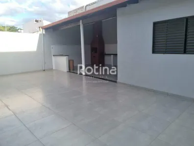Casa com 3 Quartos à venda, 198m² no Alto Umuarama, Uberlândia