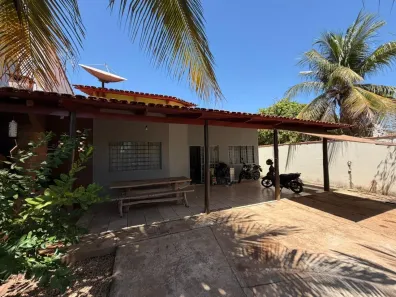 Casa com 4 Quartos à venda, 204m² no Plano Diretor Sul, Palmas
